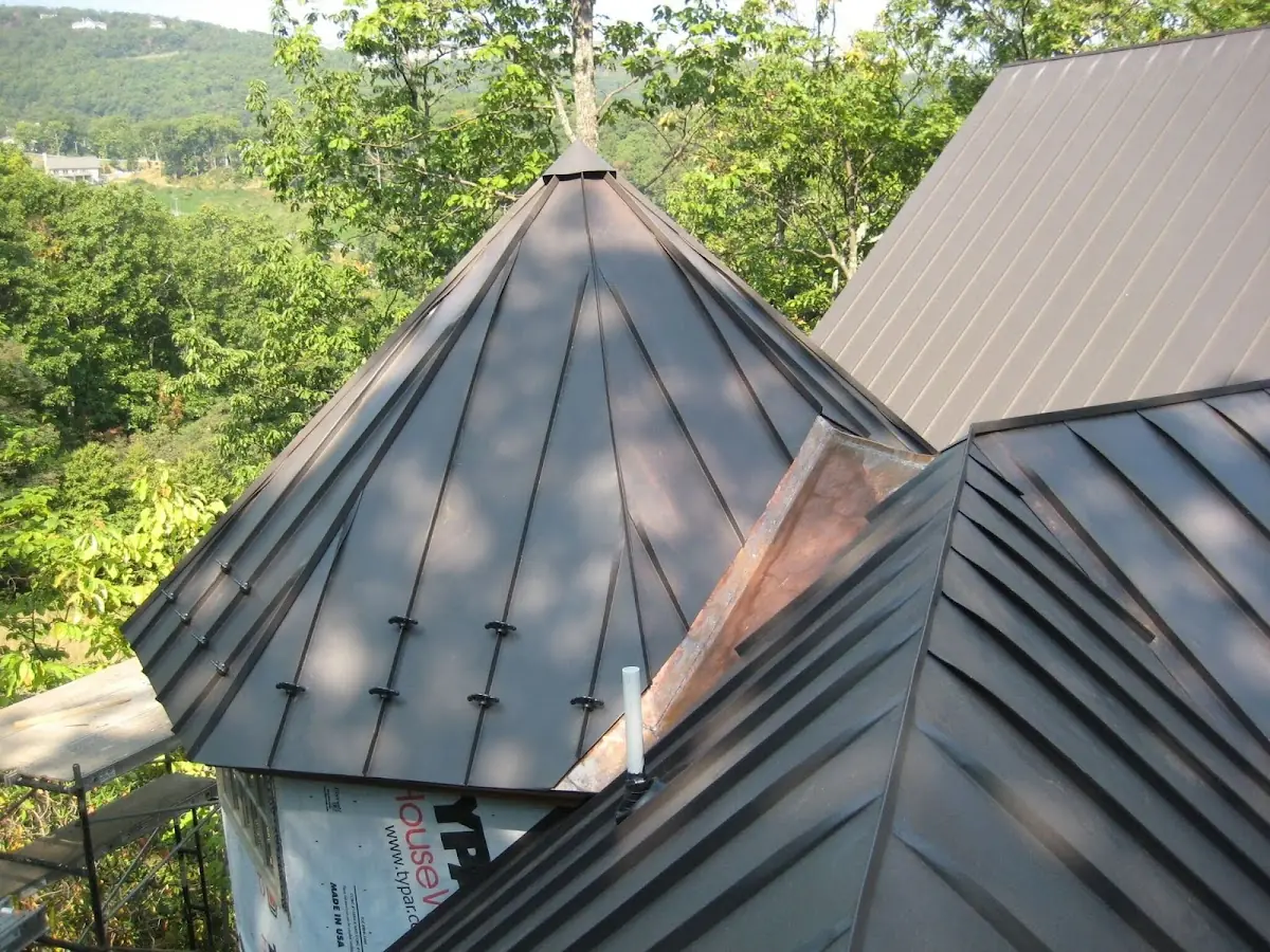 Professional Gutter Cleaning by Craftsman Roofing in Eureka